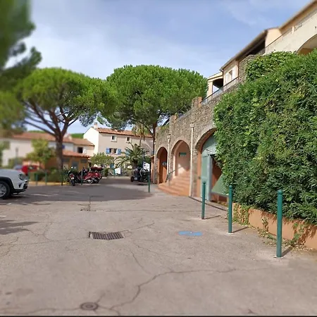 Apartment Port Cogolin, T2 Calme Dans Belle Residence, Piscine, Proche St Tropez